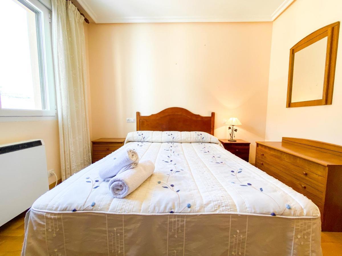 Vivienda Turistica Los Leones Berlanga de Duero Eksteriør bilde